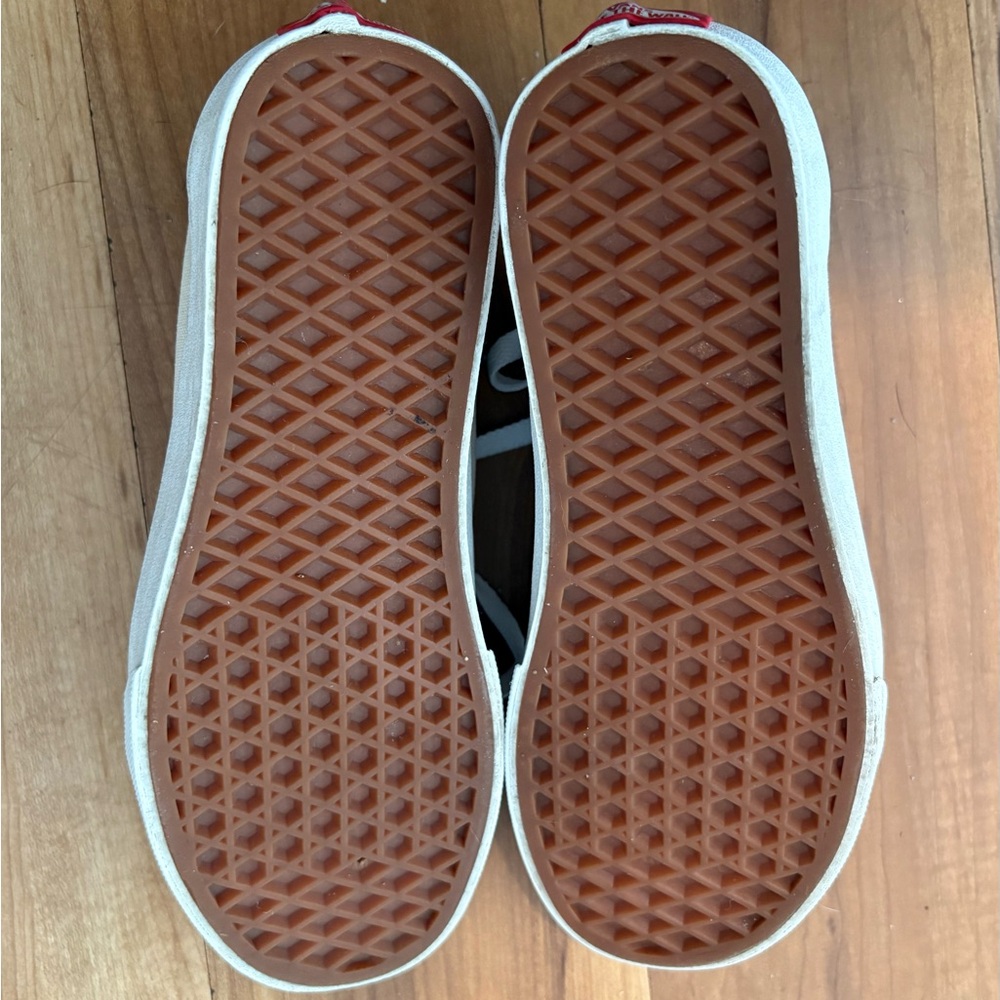 Old Skool Vans, Beige Canvas and Suede Low top Sneaker, Unisex W 5.5, M 4 - Picture 6 of 8